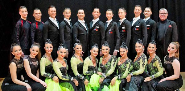 Grupo de los bailarines de formación Braunschweig 2019